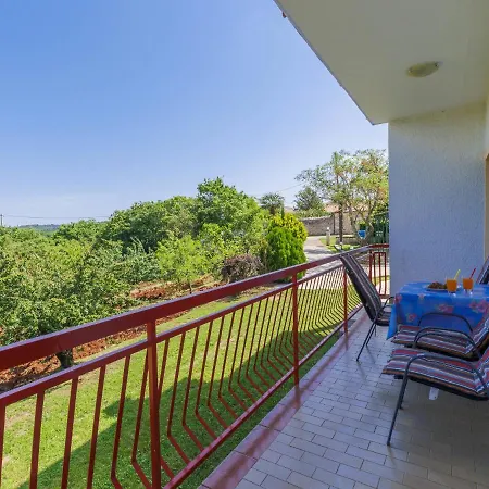 Appartamento Ana-1 By Interhome *